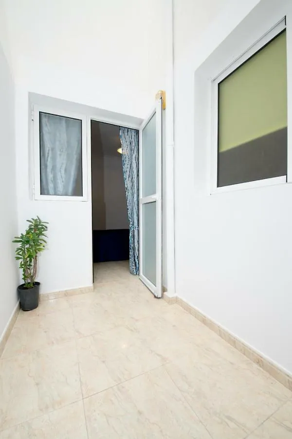 Apartamento La casa de la Playa con wifi y 3 dormitorios Arinaga España